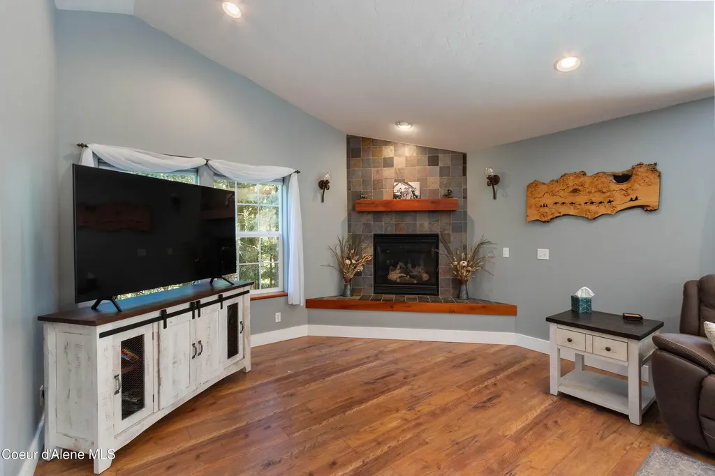 139 Mount Smith Estates Cocolalla ID 83813