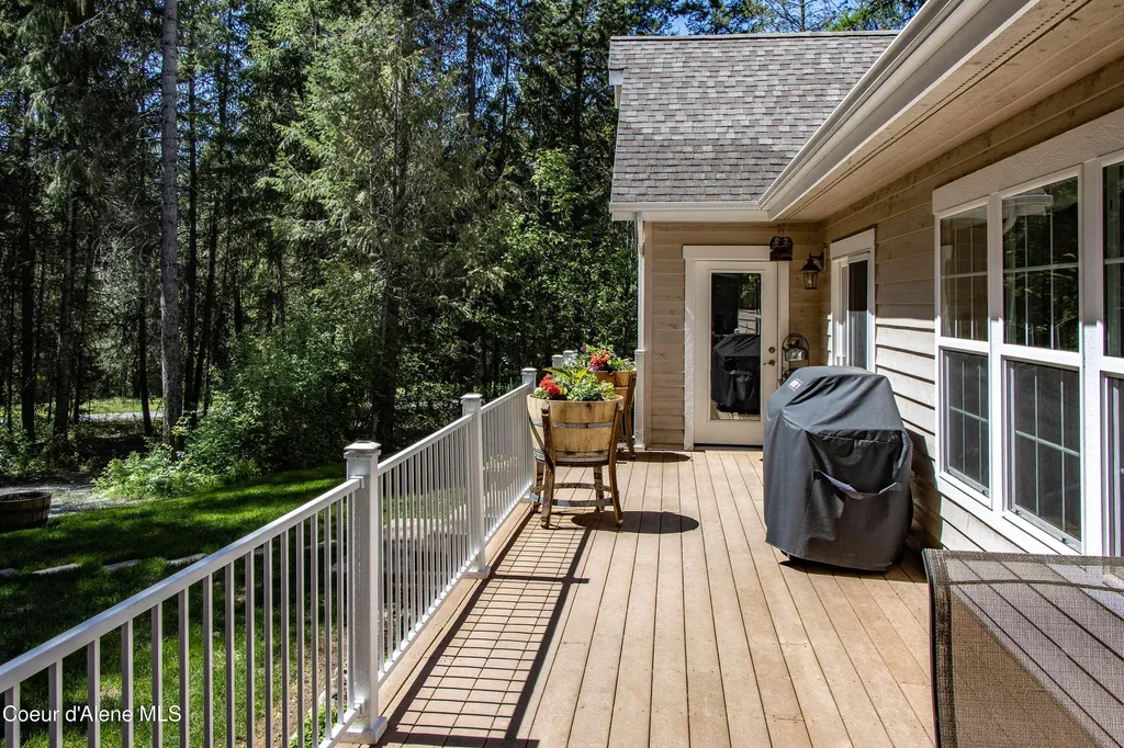 139 Mount Smith Estates Cocolalla ID 83813