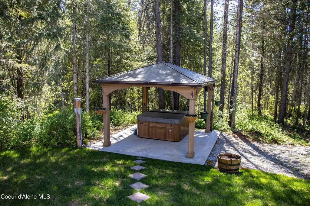139 Mount Smith Estates Cocolalla ID 83813