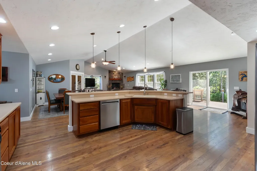 139 Mount Smith Estates Cocolalla ID 83813