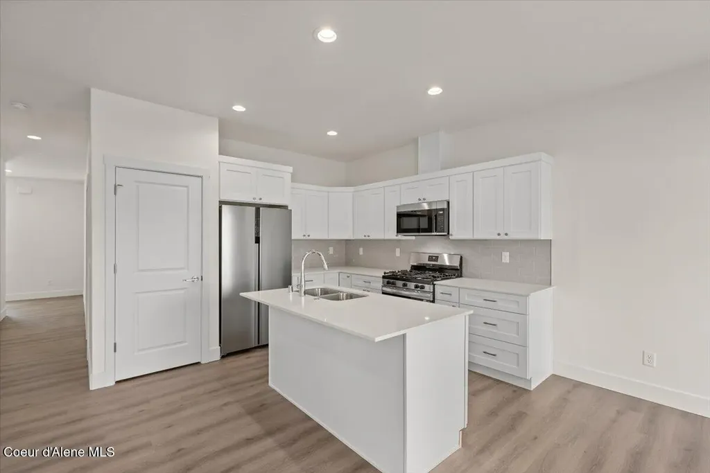 603 N Galbraith Lp Post Falls ID 83854