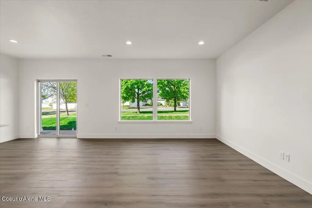 603 N Galbraith Lp Post Falls ID 83854