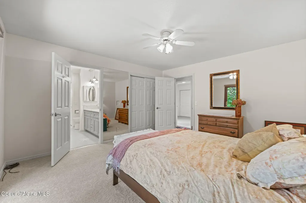 3529 E Mountain View Drive Post Falls ID 83854