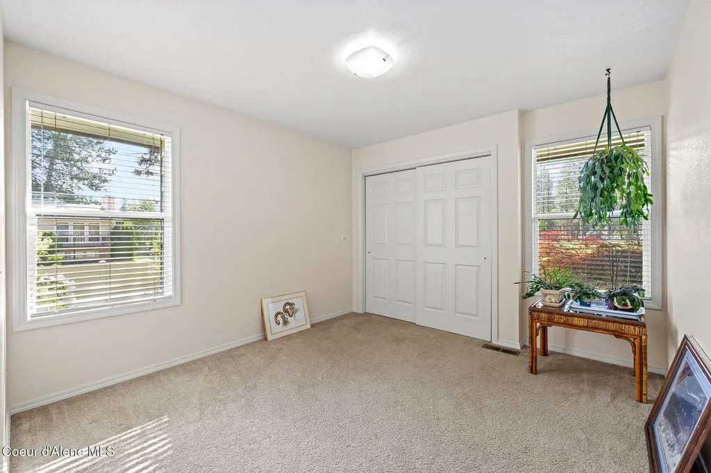3529 E Mountain View Drive Post Falls ID 83854