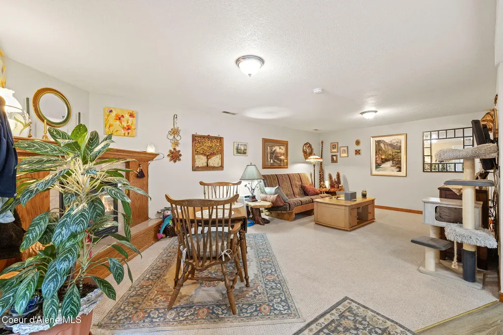 3529 E Mountain View Drive Post Falls ID 83854