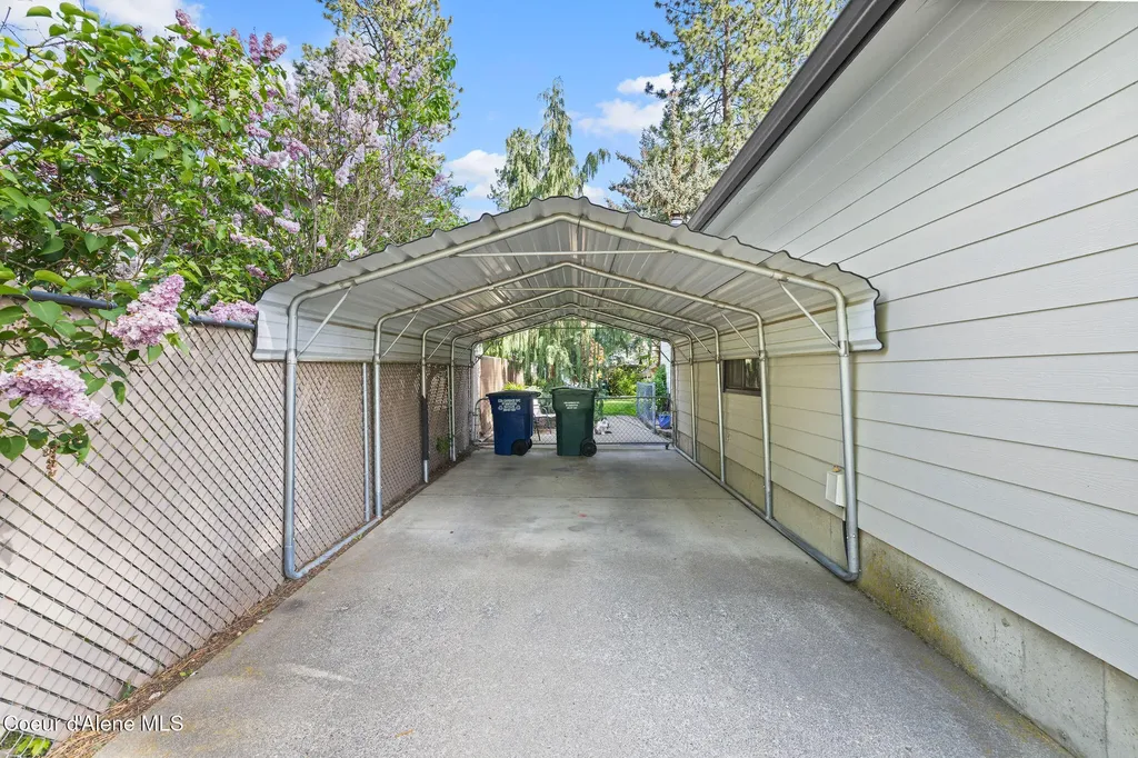 3529 E Mountain View Drive Post Falls ID 83854