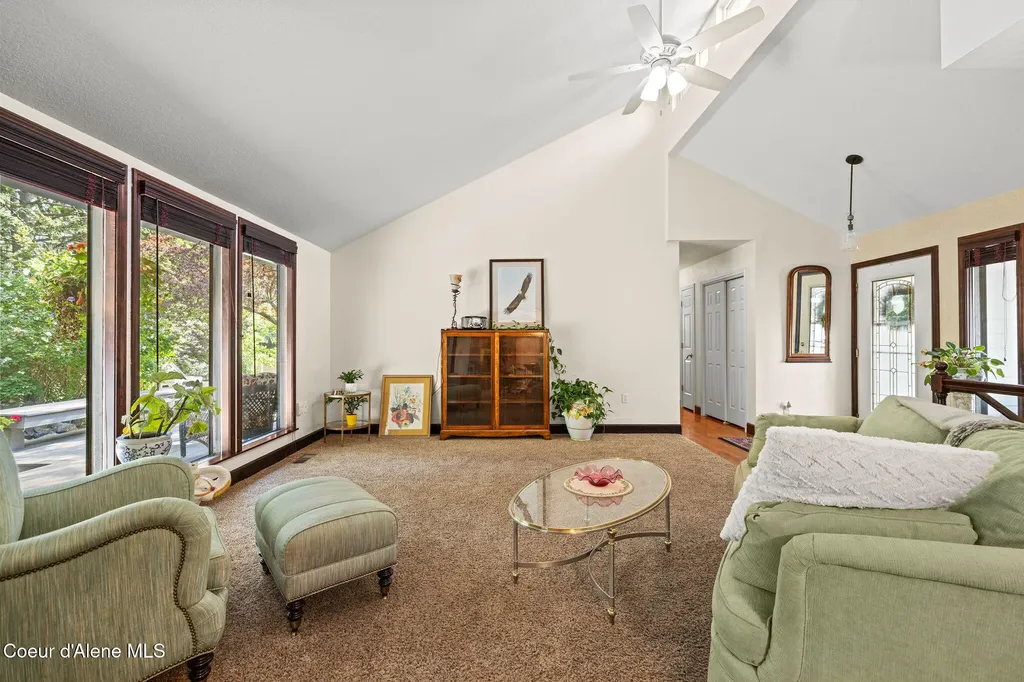 3529 E Mountain View Drive Post Falls ID 83854