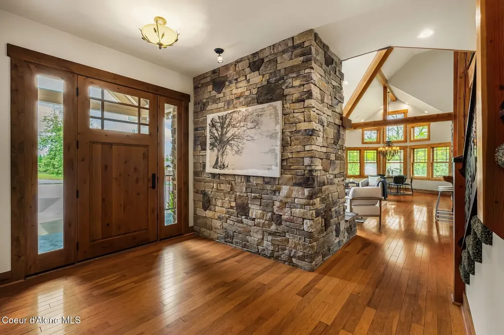110 Wright Court Sandpoint ID 83864