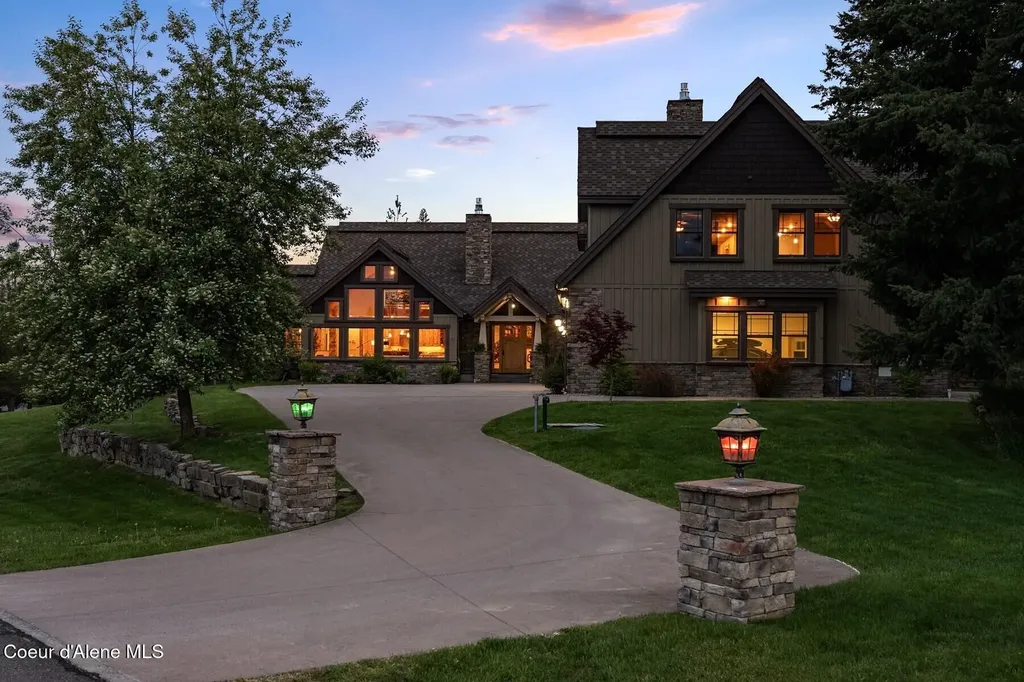 110 Wright Court Sandpoint ID 83864
