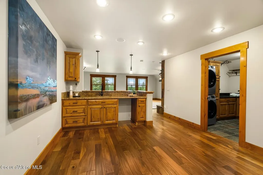 110 Wright Court Sandpoint ID 83864