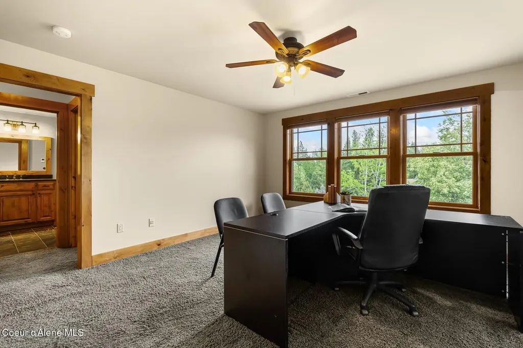 110 Wright Court Sandpoint ID 83864