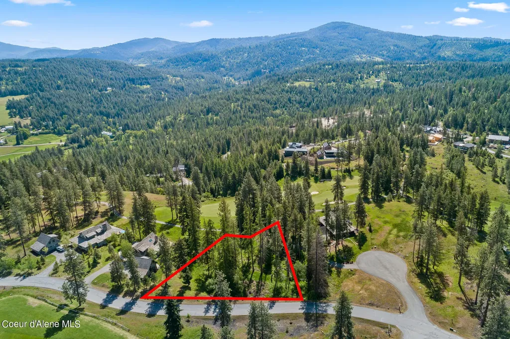 6528 S Old Barn Road Harrison ID 83833