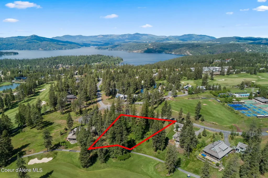 6528 S Old Barn Road Harrison ID 83833