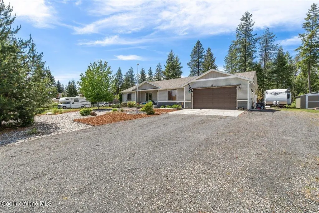 32811 N 14th Avenue Spirit Lake ID 83869
