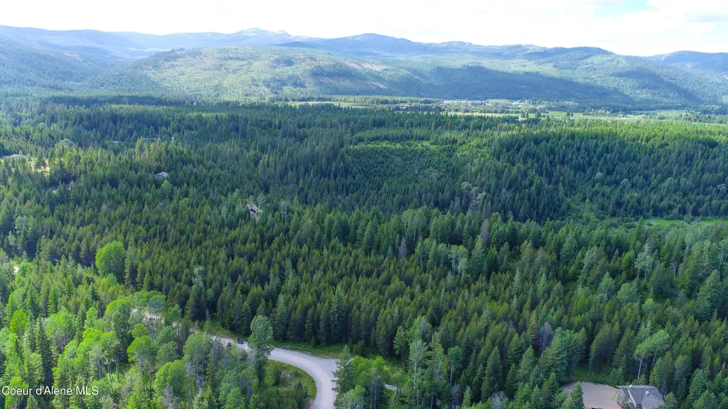 1599 Saddleback Drive Naples ID 83847