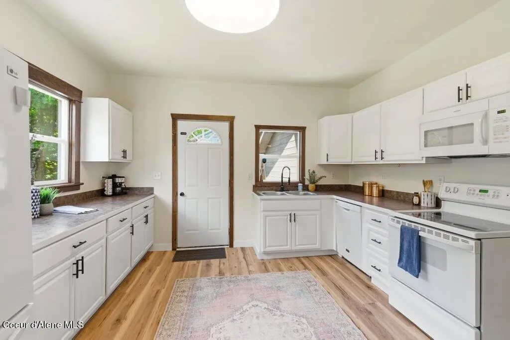 5 E Mill Avenue Kellogg ID 83837