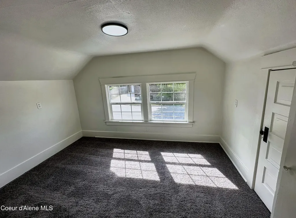5 E Mill Avenue Kellogg ID 83837