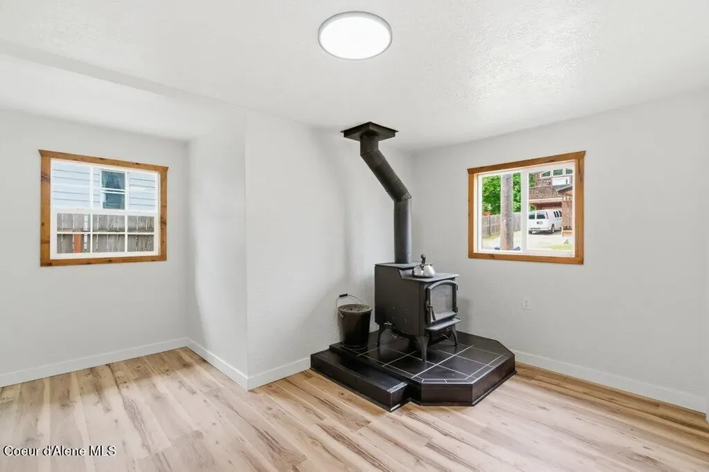 5 E Mill Avenue Kellogg ID 83837