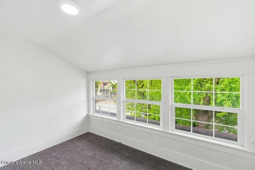 5 E Mill Avenue Kellogg ID 83837