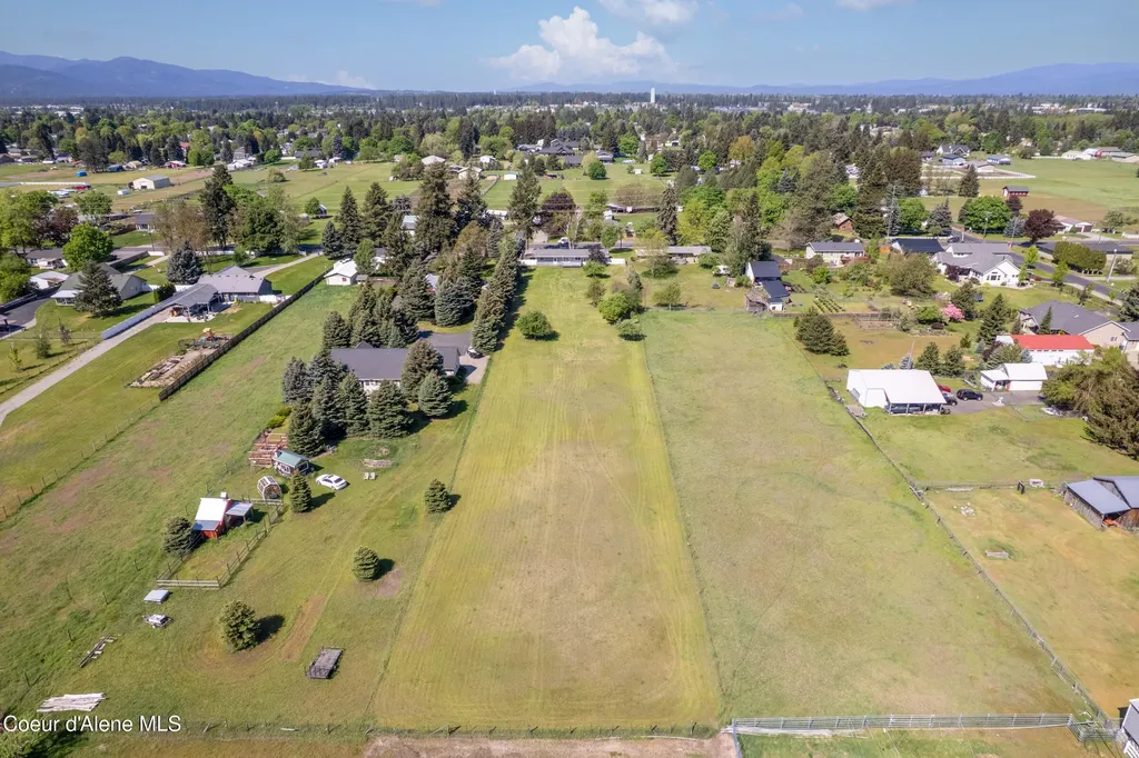 7040 N 15th Street Dalton Gardens ID 83815