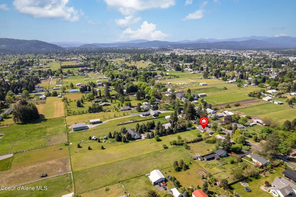 7040 N 15th Street Dalton Gardens ID 83815