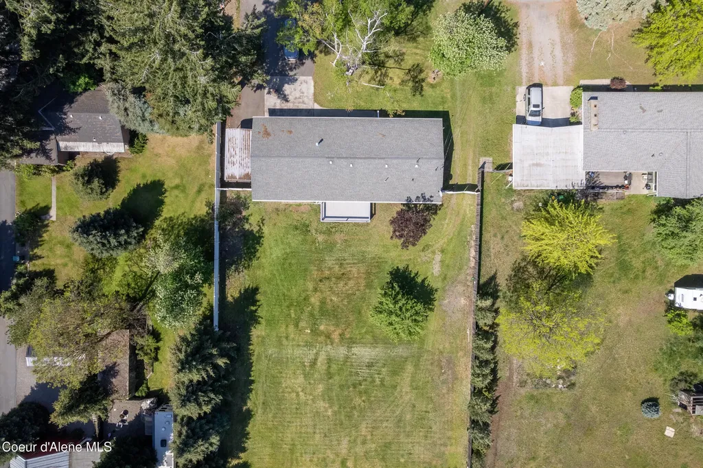 7040 N 15th Street Dalton Gardens ID 83815