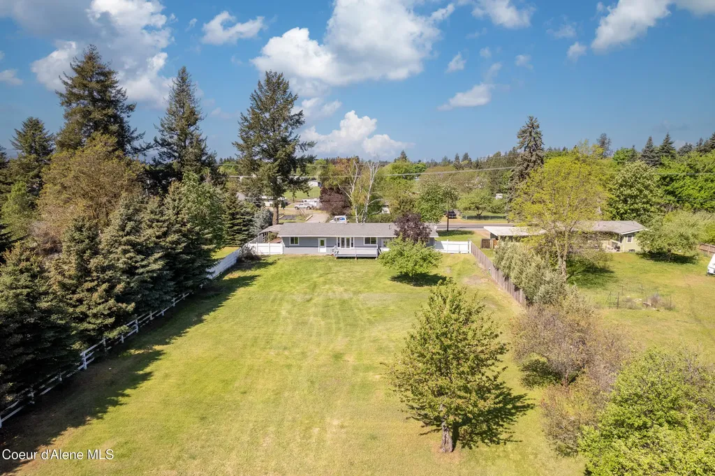 7040 N 15th Street Dalton Gardens ID 83815
