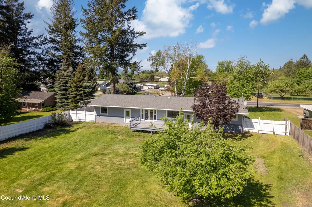 7040 N 15th Street Dalton Gardens ID 83815