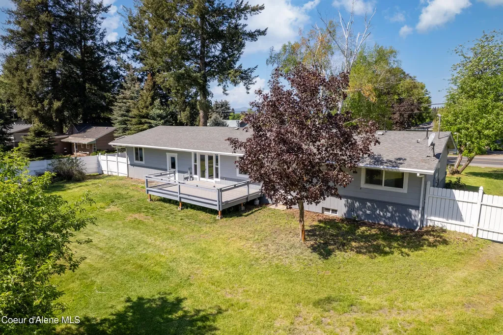 7040 N 15th Street Dalton Gardens ID 83815