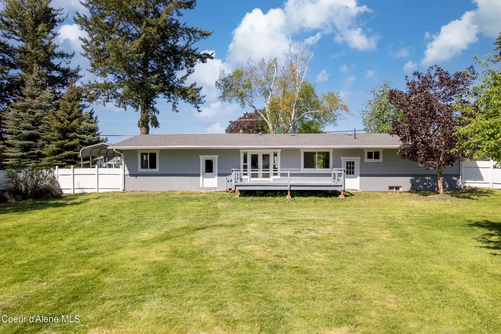 7040 N 15th Street Dalton Gardens ID 83815