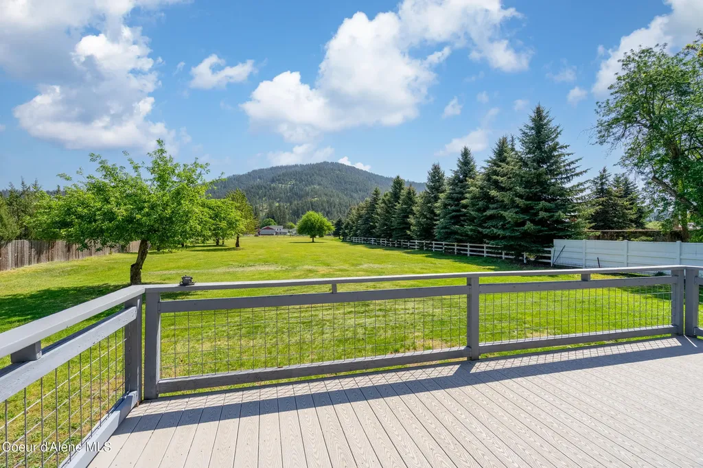 7040 N 15th Street Dalton Gardens ID 83815