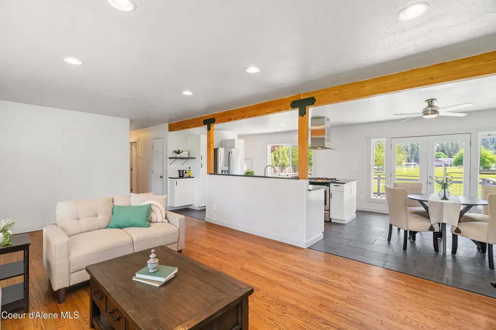 7040 N 15th Street Dalton Gardens ID 83815