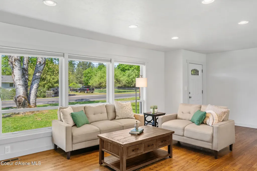 7040 N 15th Street Dalton Gardens ID 83815