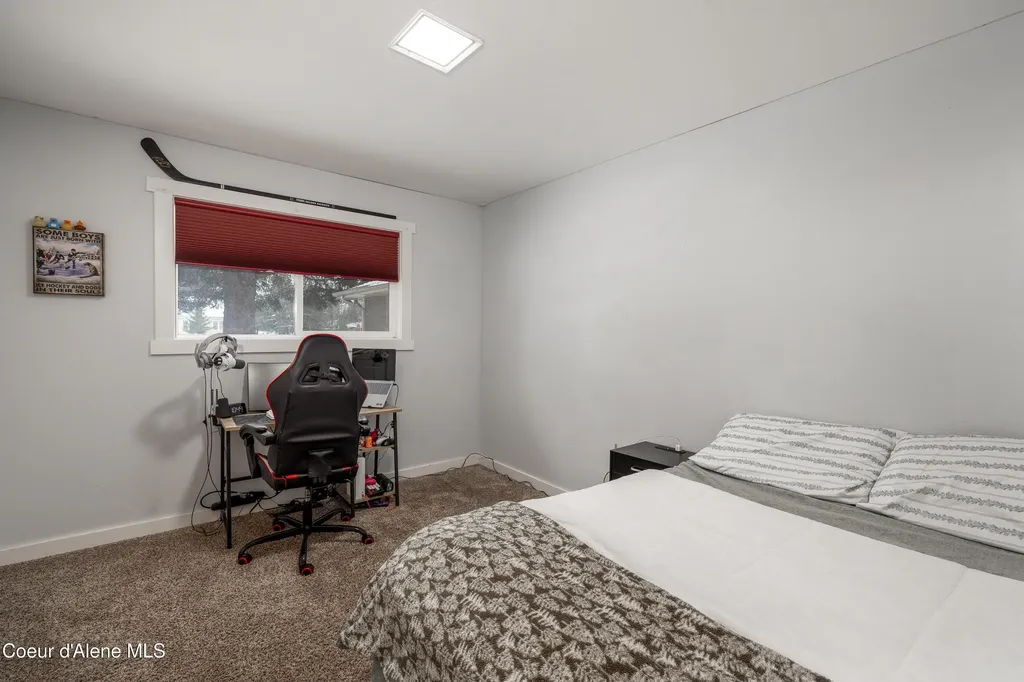 10378 N Bateman Street Hayden ID 83835