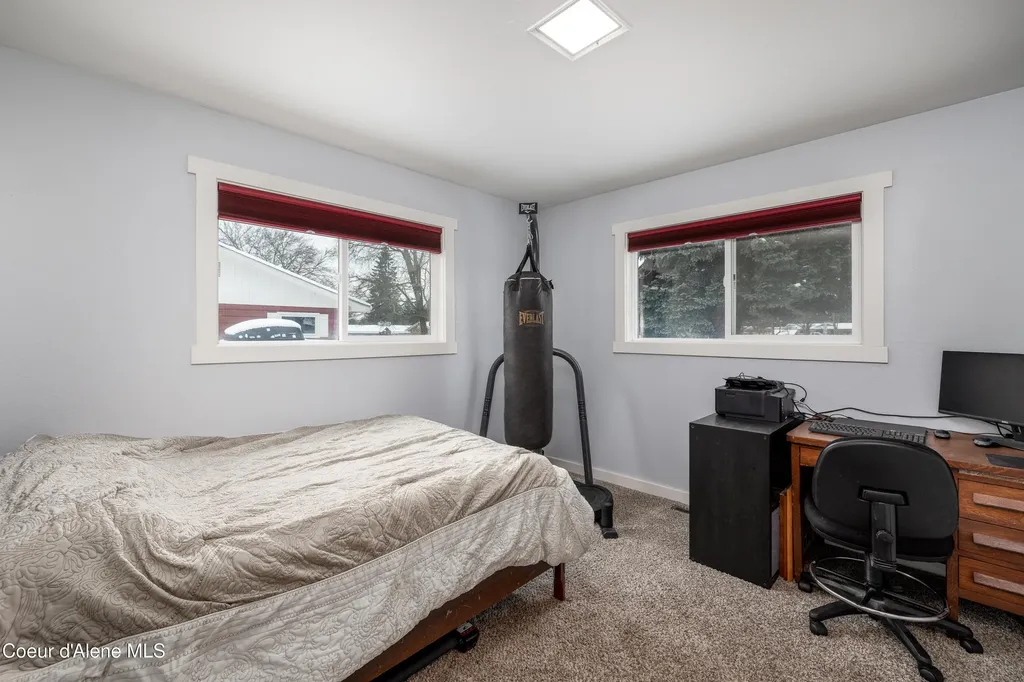 10378 N Bateman Street Hayden ID 83835
