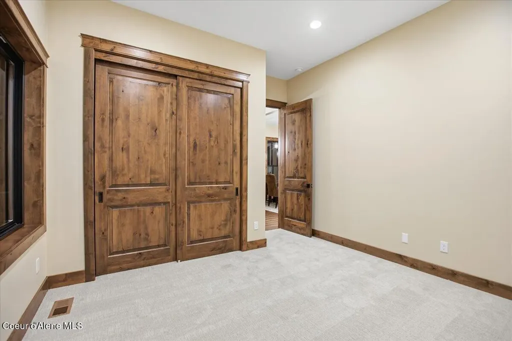 8606 W Bennion Road Worley ID 83876