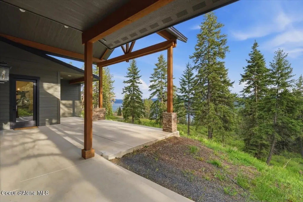 8606 W Bennion Road Worley ID 83876