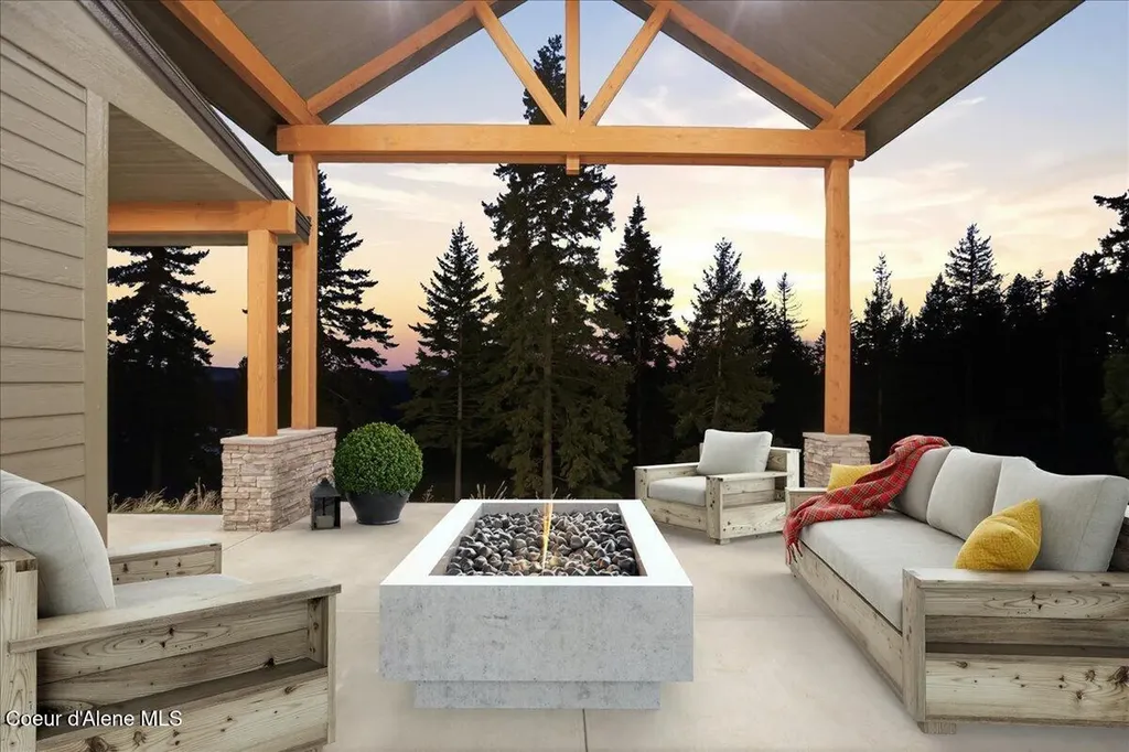 8606 W Bennion Road Worley ID 83876