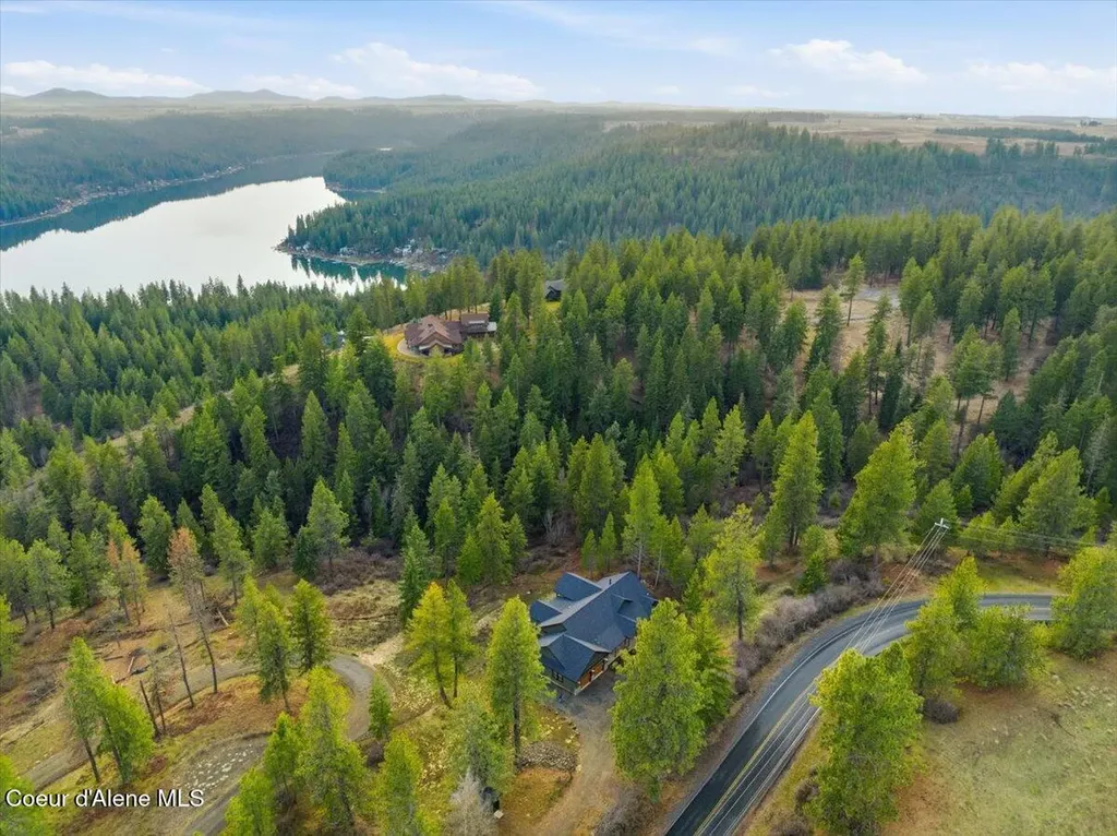 8606 W Bennion Road Worley ID 83876