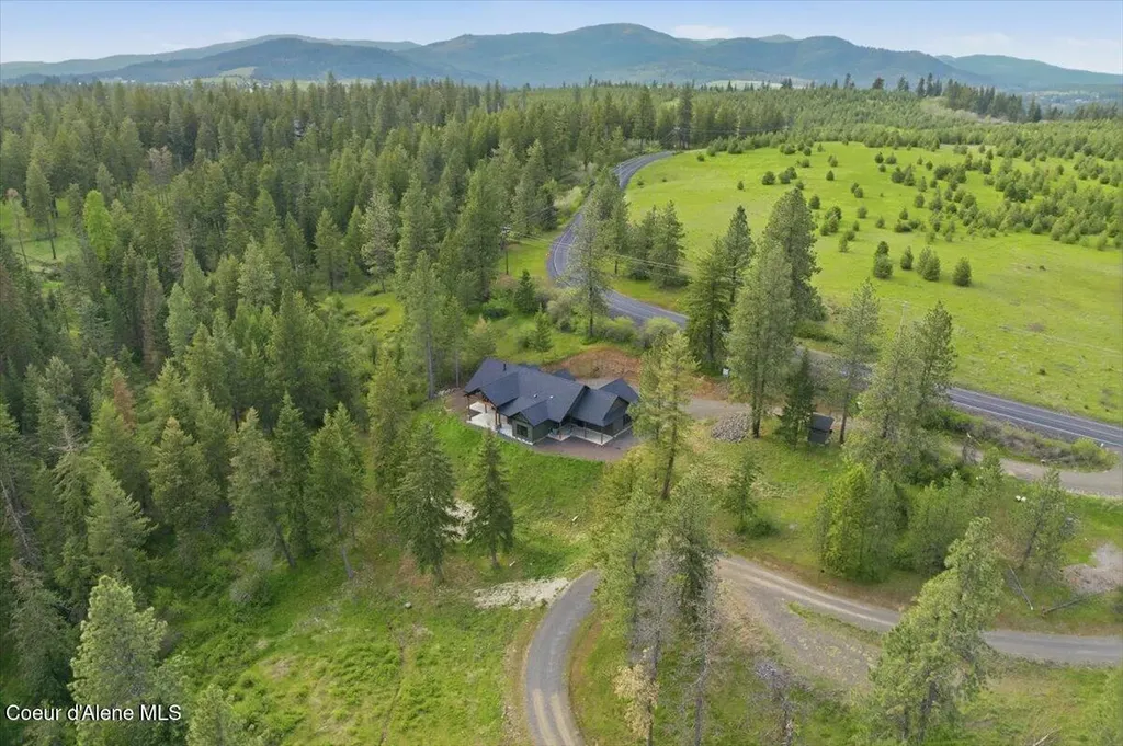 8606 W Bennion Road Worley ID 83876