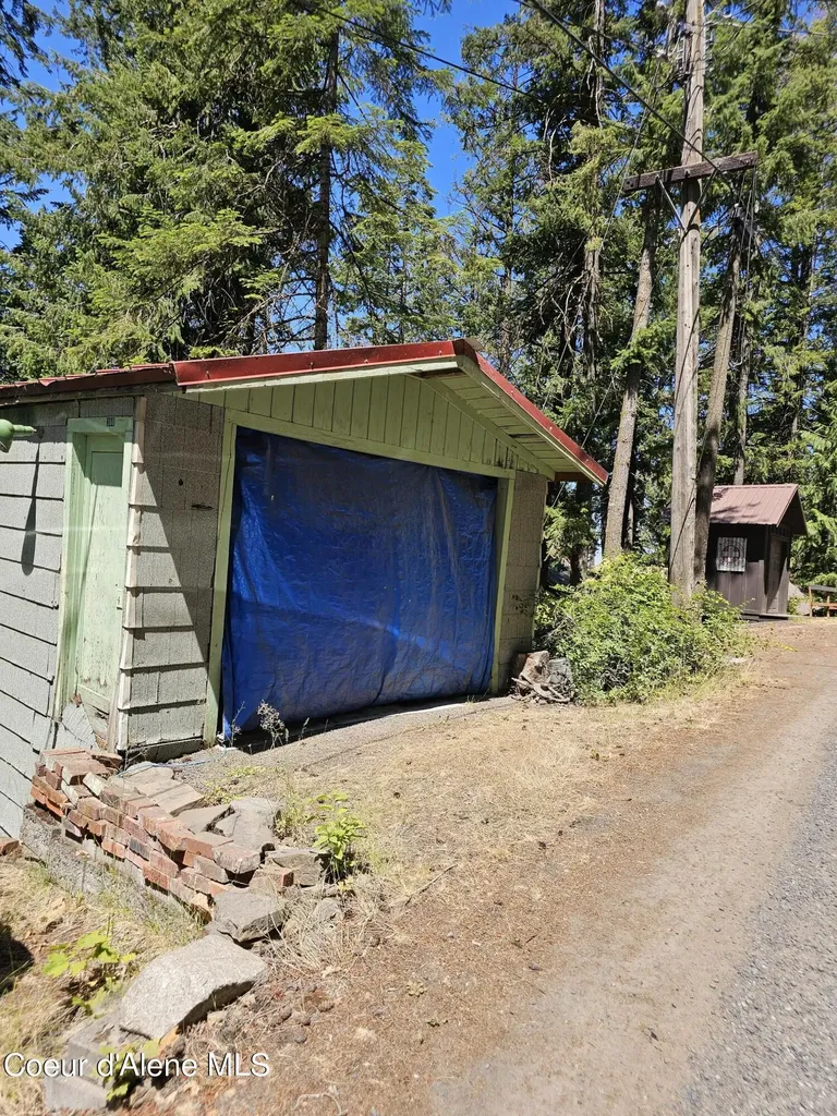 300 Rocky Point Loop Road Plummer ID 83851