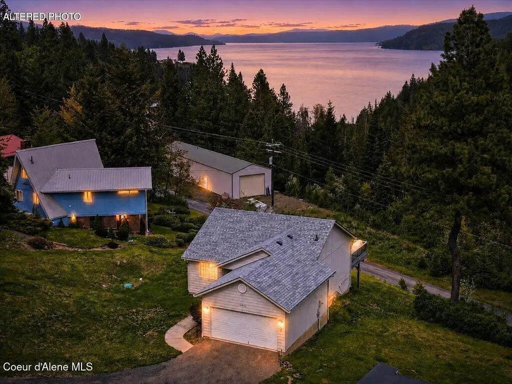20626 S Cave Bay Road Worley ID 83876