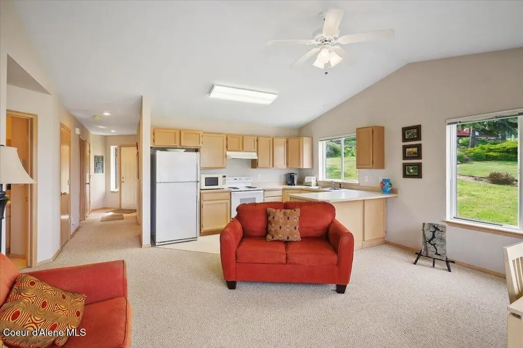 20626 S Cave Bay Road Worley ID 83876