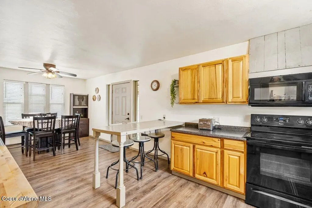 2434 W Wesson Avenue Athol ID 83801