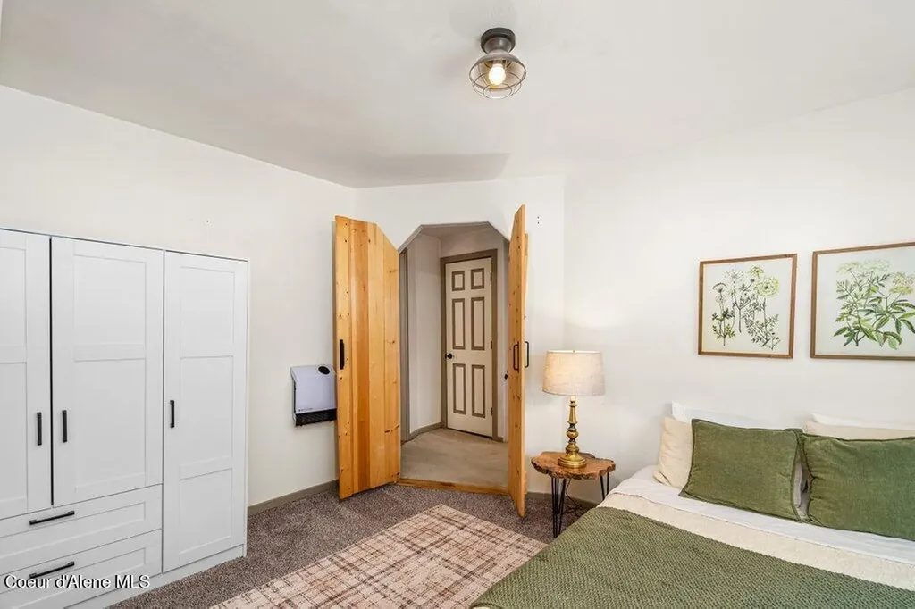 2434 W Wesson Avenue Athol ID 83801