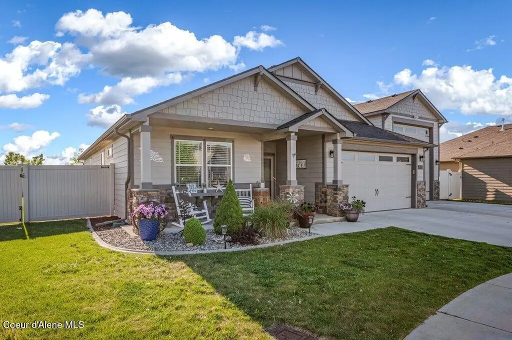 4601 N Connery Loop Post Falls ID 83854