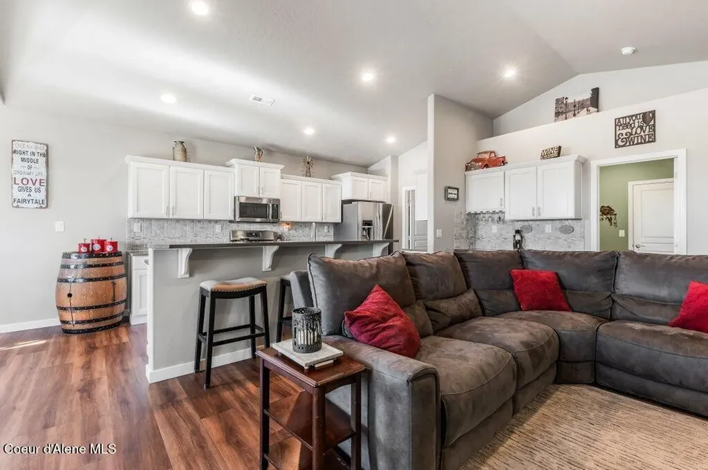 4601 N Connery Loop Post Falls ID 83854