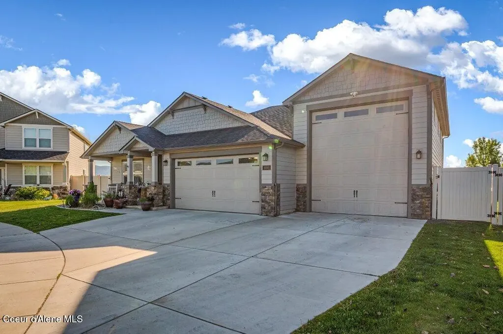 4601 N Connery Loop Post Falls ID 83854