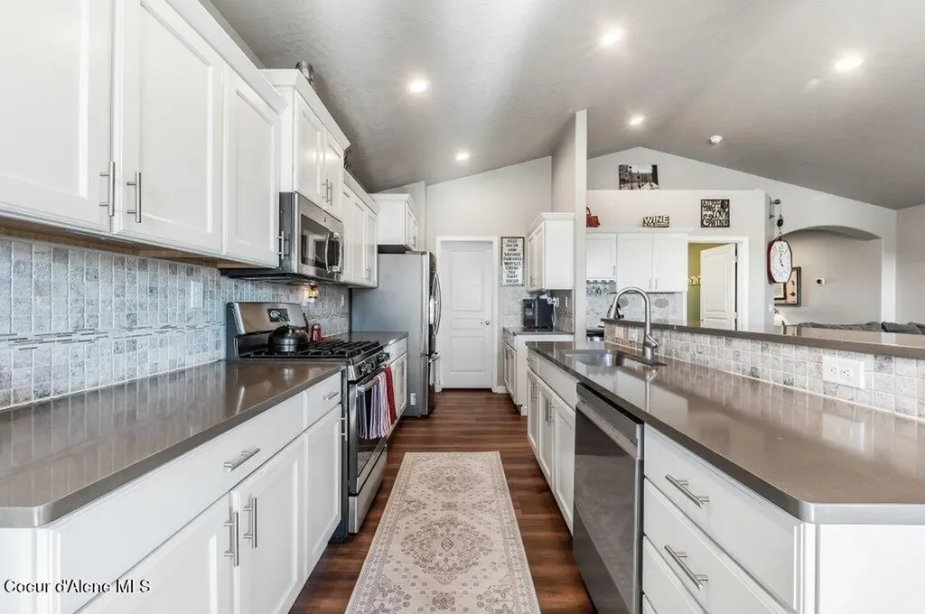 4601 N Connery Loop Post Falls ID 83854