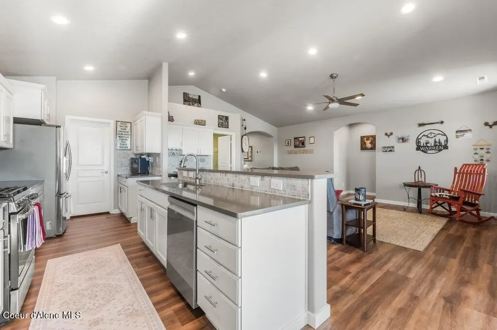 4601 N Connery Loop Post Falls ID 83854